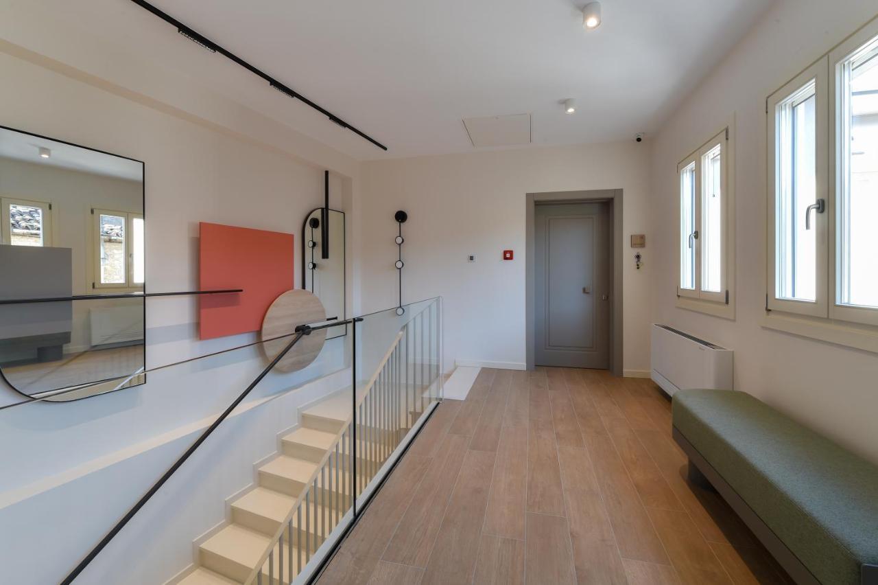 Zalo Urban Living Spaces Ioannina Luaran gambar